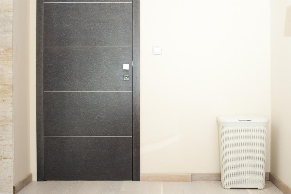 Modern fafurnér ajtók minimalista stílusban | Referencia - Ajtóház
